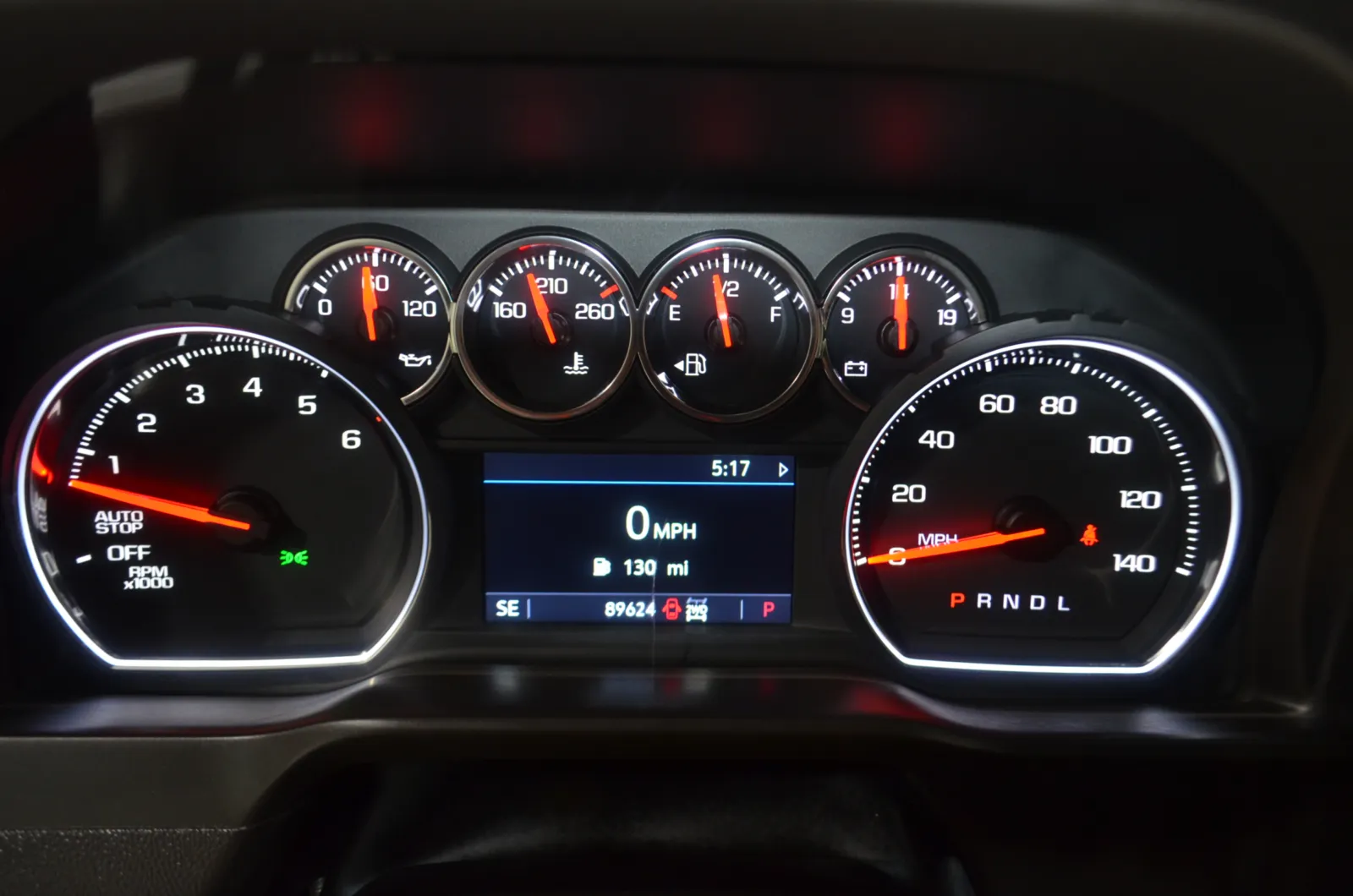 2019 Chevrolet Silverado 1500 RST - Photo 30