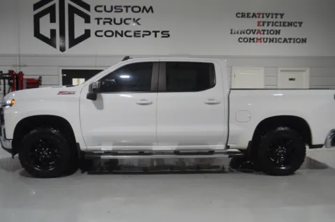 More photos of 2021 Chevrolet Silverado 1500 LT at Custom Truck Concepts, MS