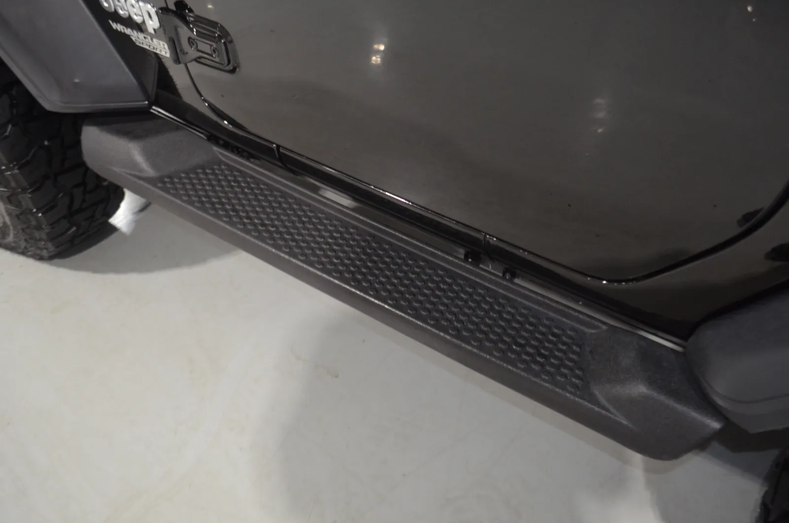 2020 Jeep Wrangler Sport S - Photo 12