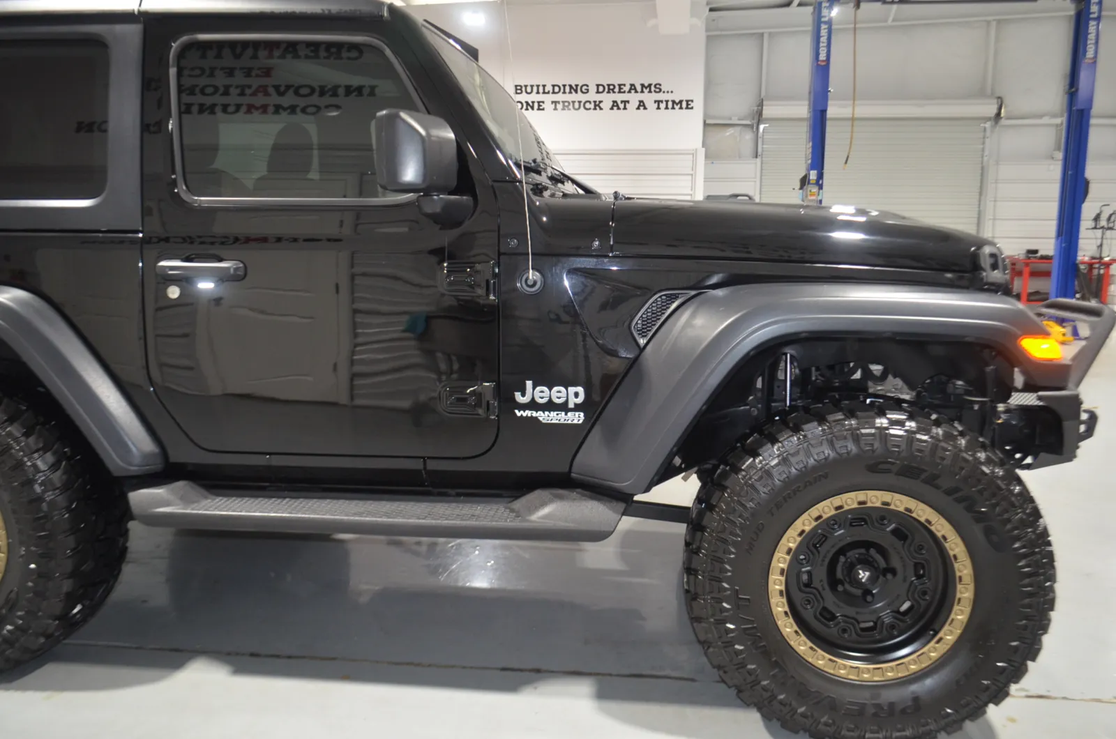 2020 Jeep Wrangler Sport photo 2