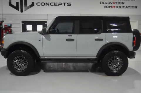 More photos of 2021 Ford Bronco at Custom Truck Concepts, MS