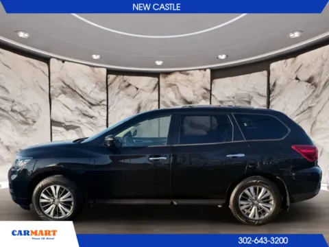 Another view of 2018 Nissan Pathfinder SL Sport Utility 4D for sale in New Castle, DE at CARMART - New Castle
