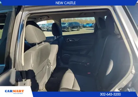 More photos of 2018 Nissan Rogue SV Sport Utility 4D at CARMART - New Castle, DE