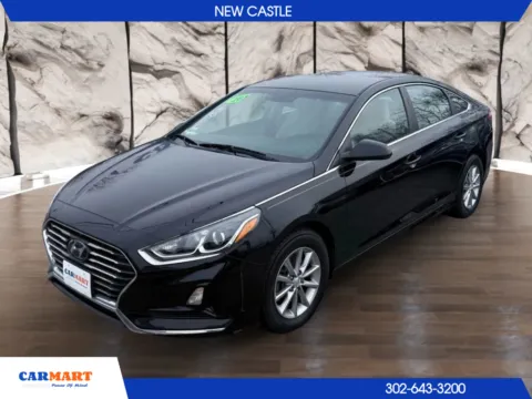 Black 2018 Hyundai Sonata SE Sedan 4D for sale in New Castle, DE