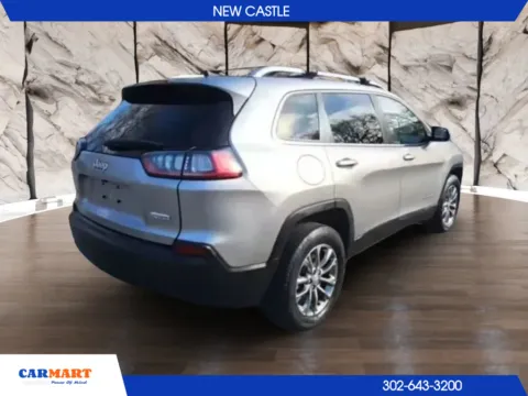Photos of 2020 Jeep Cherokee Latitude Plus Sport Utility 4D for sale in New Castle, DE at CARMART - New Castle