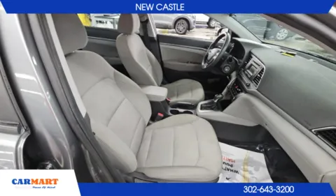 More photos of 2018 Hyundai Elantra SE Sedan 4D at CARMART - New Castle, DE