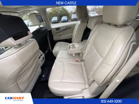 More photos of 2016 INFINITI QX60 3.5 Sport Utility 4D at CARMART - New Castle, DE
