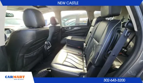 More photos of 2019 INFINITI QX60 LUXE (2019.5) Sport Utility 4D at CARMART - New Castle, DE