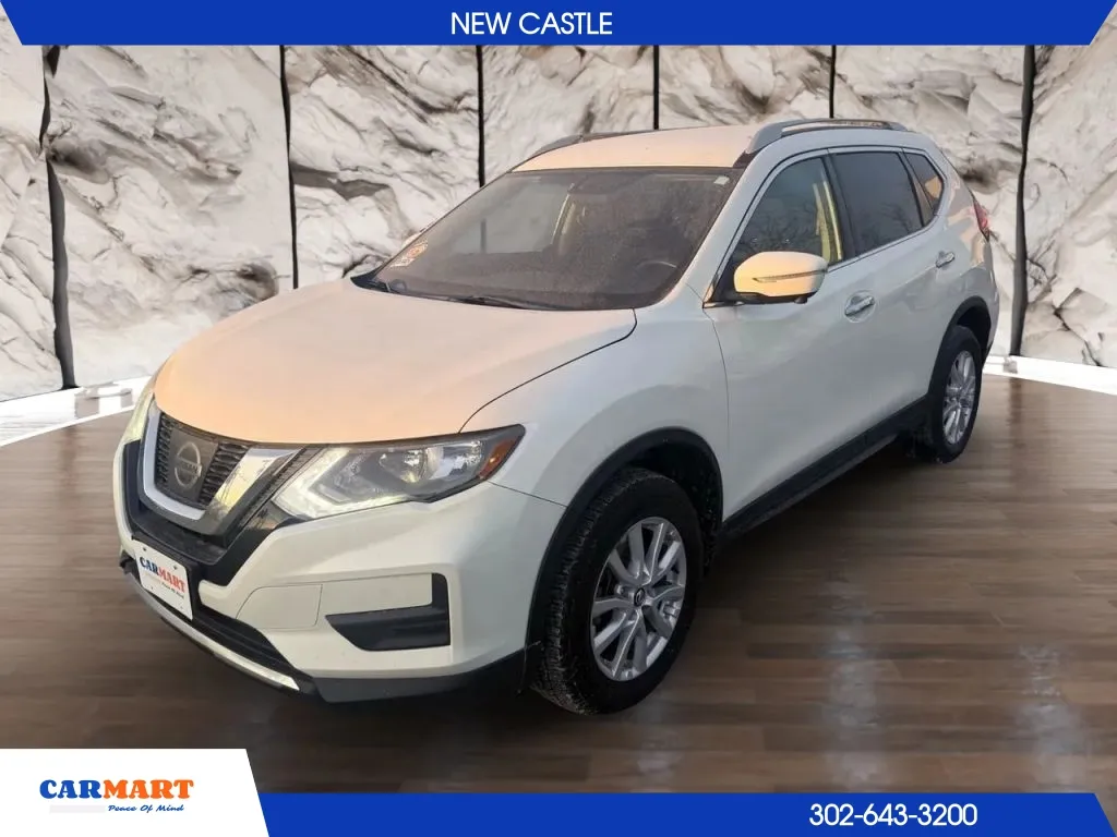 White 2017 Nissan Rogue SV (2017.5) Sport Utility 4D for sale in New Castle, DE