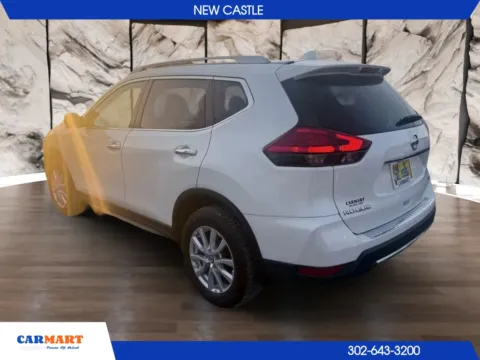 More photos of 2017 Nissan Rogue SV (2017.5) Sport Utility 4D at CARMART - New Castle, DE