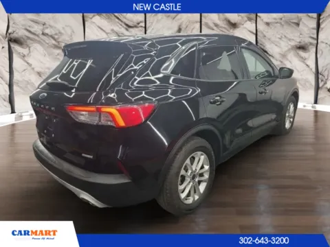 Photos of 2020 Ford Escape SE Sport Utility 4D for sale in New Castle, DE at CARMART - New Castle