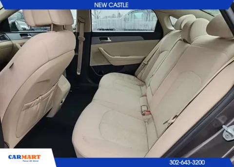 More photos of 2017 Hyundai Sonata SE Sedan 4D at CARMART - New Castle, DE