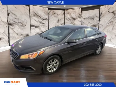 Photos of 2017 Hyundai Sonata SE Sedan 4D for sale in New Castle, DE at CARMART - New Castle