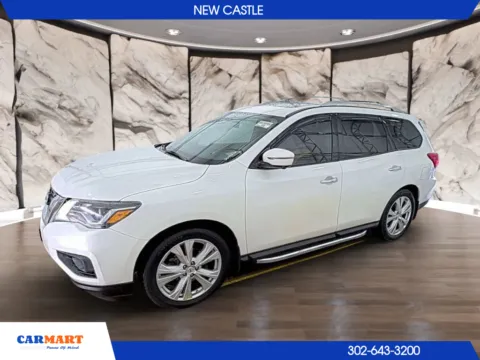 White 2018 Nissan Pathfinder SL Sport Utility 4D for sale in New Castle, DE