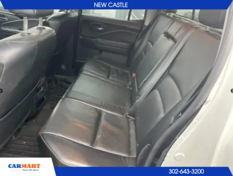 More photos of 2019 Honda Ridgeline RTL-E Pickup 4D 5 ft at CARMART - New Castle, DE