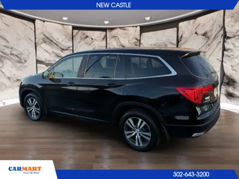 More photos of 2018 Honda Pilot EX-L w/Navigation Sport Utility 4D at CARMART - New Castle, DE