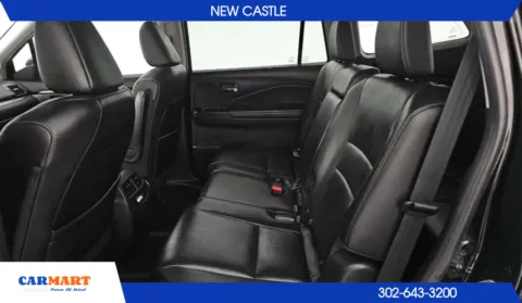 More photos of 2018 Honda Pilot EX-L w/Navigation Sport Utility 4D at CARMART - New Castle, DE