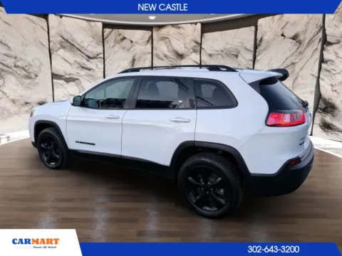 More photos of 2020 Jeep Cherokee Altitude Sport Utility 4D at CARMART - New Castle, DE