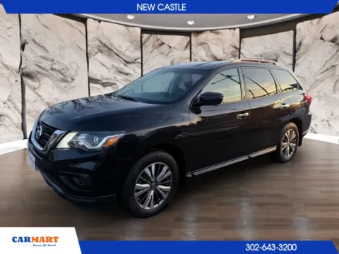 Photos of 2019 Nissan Pathfinder SL Sport Utility 4D for sale in New Castle, DE at CARMART - New Castle