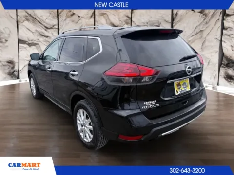 More photos of 2018 Nissan Rogue SV Sport Utility 4D at CARMART - New Castle, DE