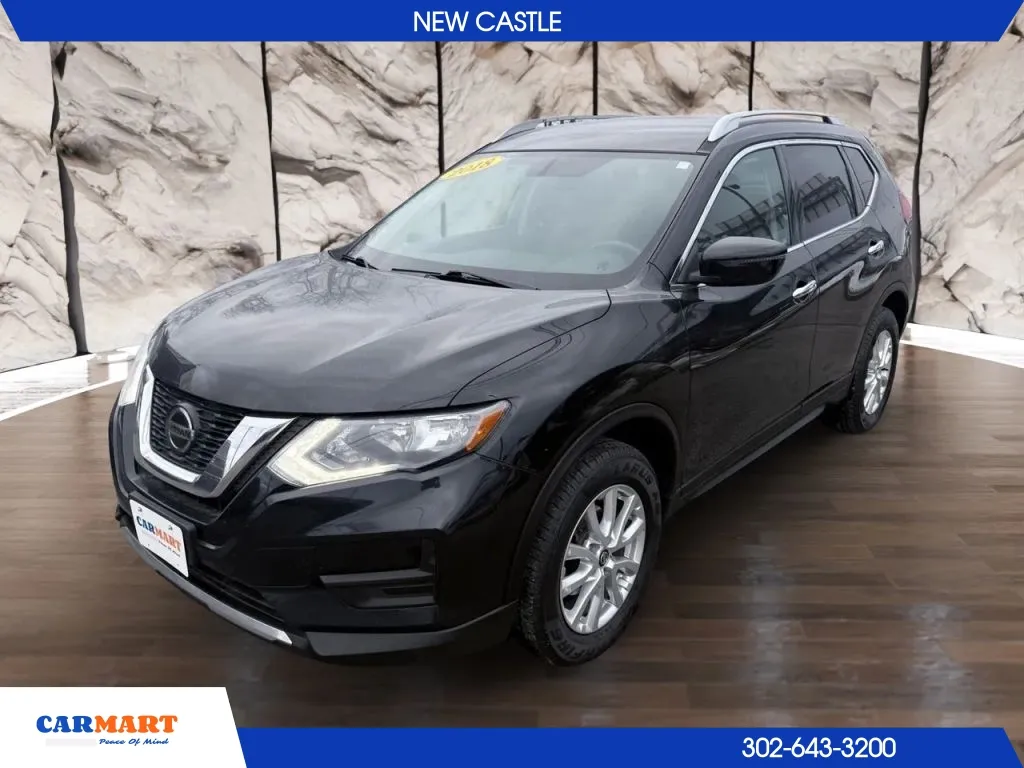 Black 2018 Nissan Rogue SV Sport Utility 4D for sale in New Castle, DE