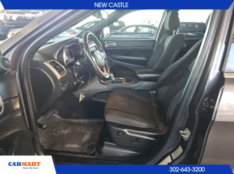 Another view of 2016 Jeep Grand Cherokee Laredo Sport Utility 4D for sale in New Castle, DE at CARMART - New Castle