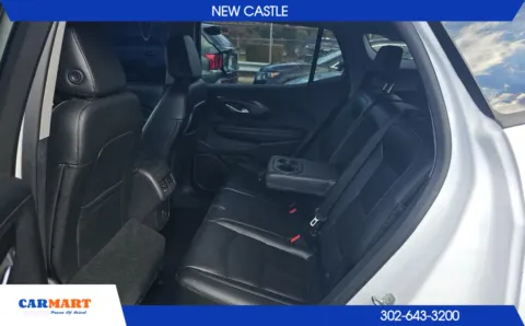 More photos of 2020 GMC Terrain SLT Sport Utility 4D at CARMART - New Castle, DE
