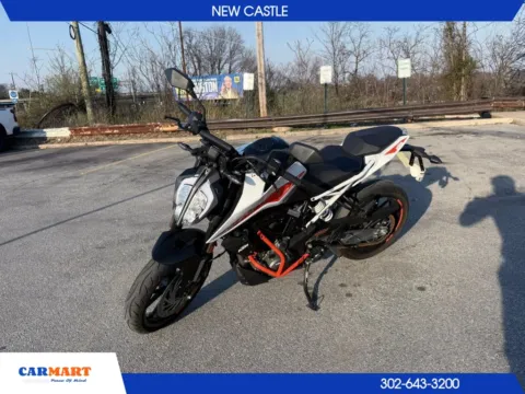 Unknown 2021 KTM 390 Duke for sale in New Castle, DE