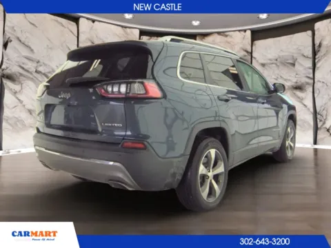 Photos of 2019 Jeep Cherokee Limited Sport Utility 4D for sale in New Castle, DE at CARMART - New Castle