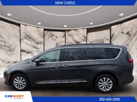 Another view of 2017 Chrysler Pacifica Touring-L Minivan 4D for sale in New Castle, DE at CARMART - New Castle