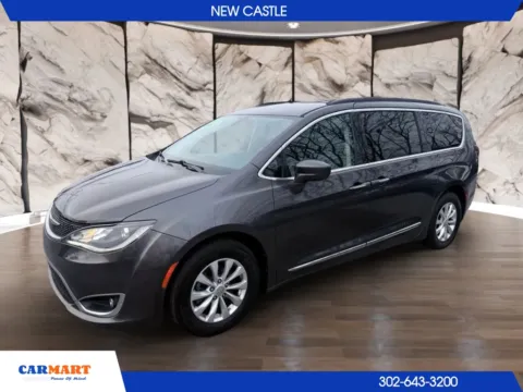 Photos of 2017 Chrysler Pacifica Touring-L Minivan 4D for sale in New Castle, DE at CARMART - New Castle
