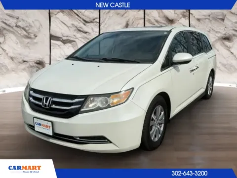White 2015 Honda Odyssey EX-L Minivan 4D for sale in New Castle, DE