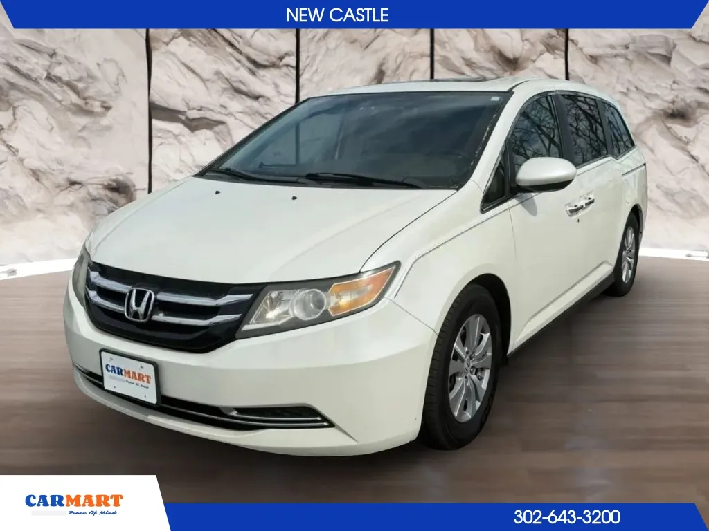 2015 Honda Odyssey EX-L with DVD Rear Entertainment System's photo