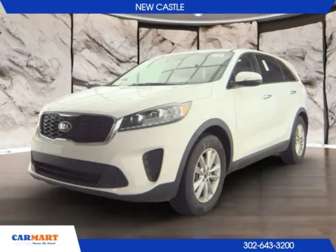 White 2019 Kia Sorento LX Sport Utility 4D for sale in New Castle, DE