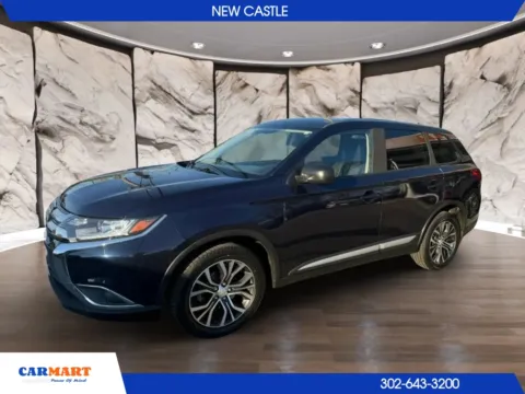 More photos of 2018 Mitsubishi Outlander ES Sport Utility 4D at CARMART - New Castle, DE