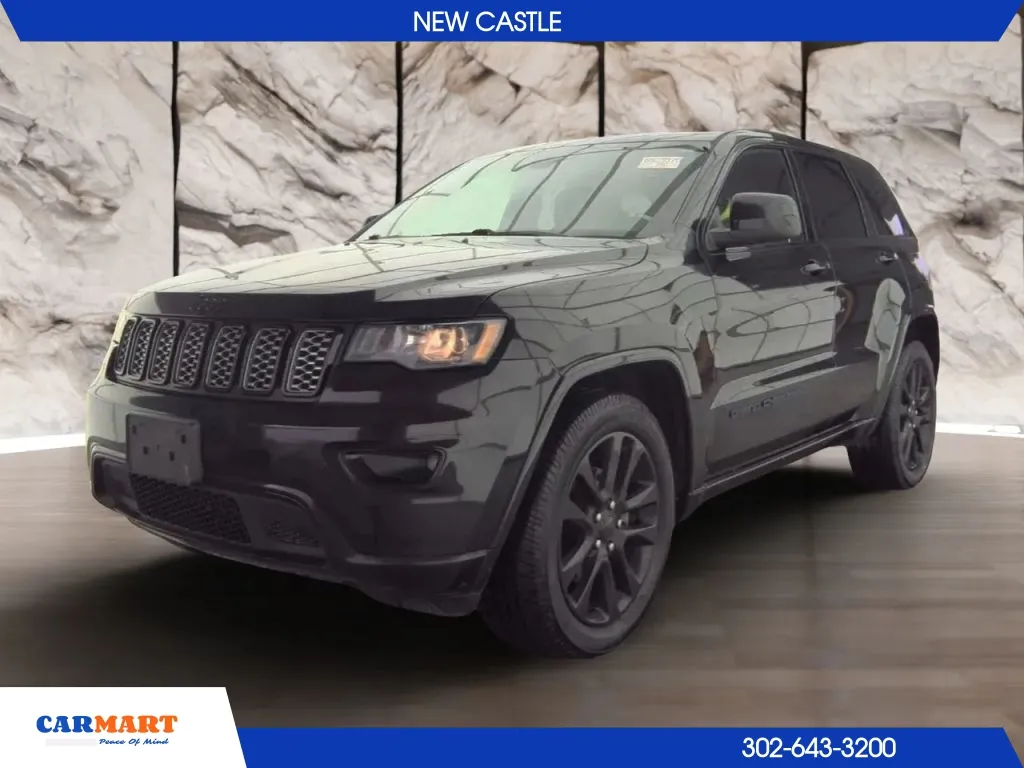 Black 2019 Jeep Grand Cherokee Altitude Sport Utility 4D for sale in New Castle, DE