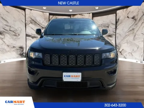 Photos of 2019 Jeep Grand Cherokee Altitude Sport Utility 4D for sale in New Castle, DE at CARMART - New Castle