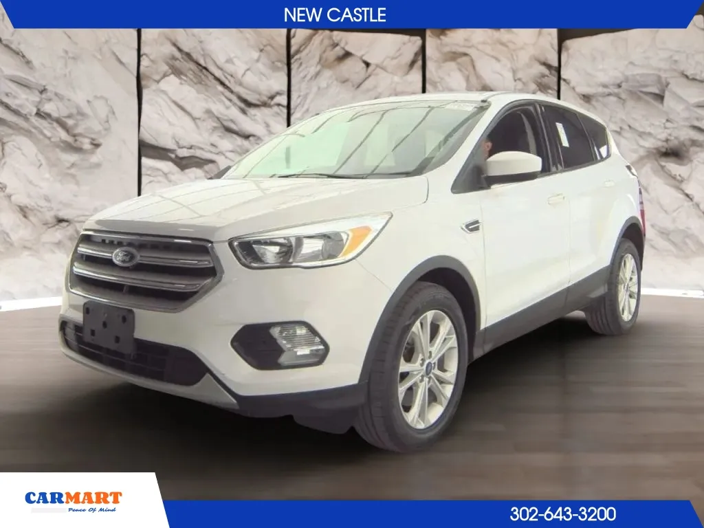 White 2019 Ford Escape SE Sport Utility 4D for sale in New Castle, DE