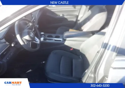 Another view of 2022 Nissan Altima 2.5 S Sedan 4D for sale in New Castle, DE at CARMART - New Castle