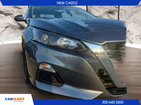 Another view of 2022 Nissan Altima 2.5 S Sedan 4D for sale in New Castle, DE at CARMART - New Castle