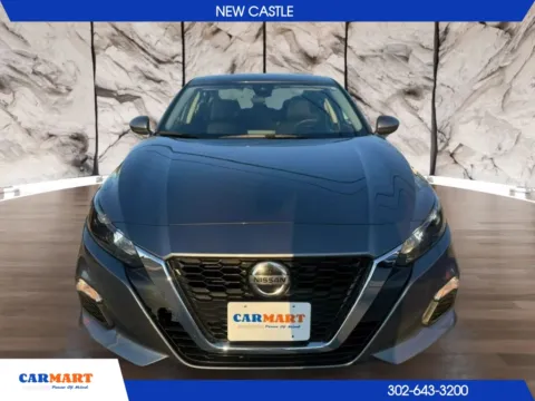 Photos of 2022 Nissan Altima 2.5 S Sedan 4D for sale in New Castle, DE at CARMART - New Castle