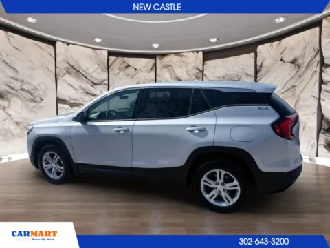 More photos of 2020 GMC Terrain SLE Sport Utility 4D at CARMART - New Castle, DE