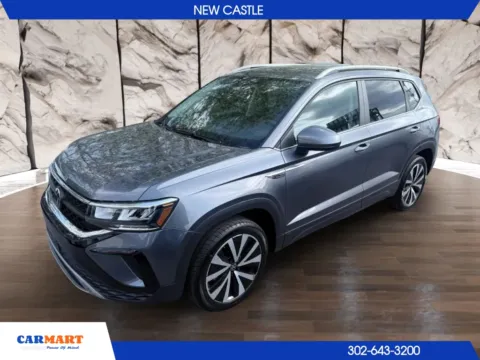 Photos of 2022 Volkswagen Taos SE Sport Utility 4D for sale in New Castle, DE at CARMART - New Castle