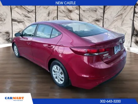 More photos of 2018 Hyundai Elantra SE Sedan 4D at CARMART - New Castle, DE
