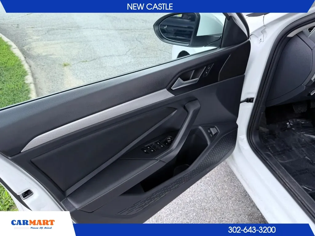 2024 Volkswagen Jetta S - Photo 12