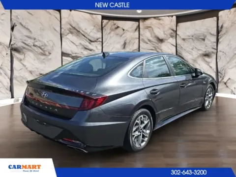 Photos of 2022 Hyundai Sonata SEL Sedan 4D for sale in New Castle, DE at CARMART - New Castle
