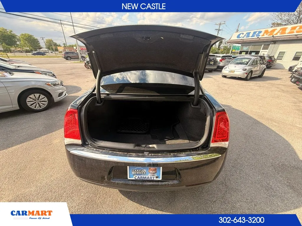 Chrysler 300 photo 36