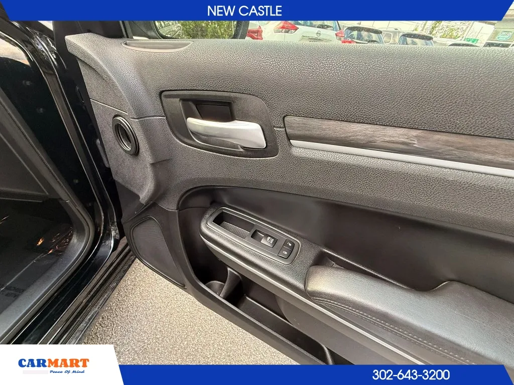 Chrysler 300 photo 43