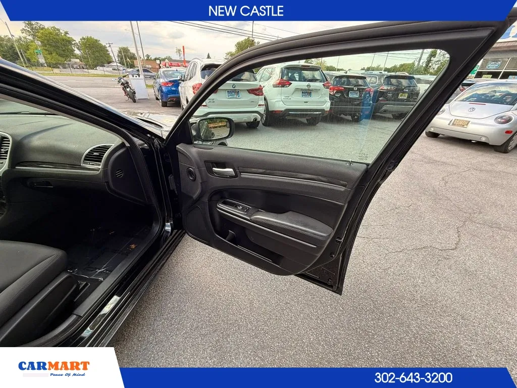 Chrysler 300 photo 42