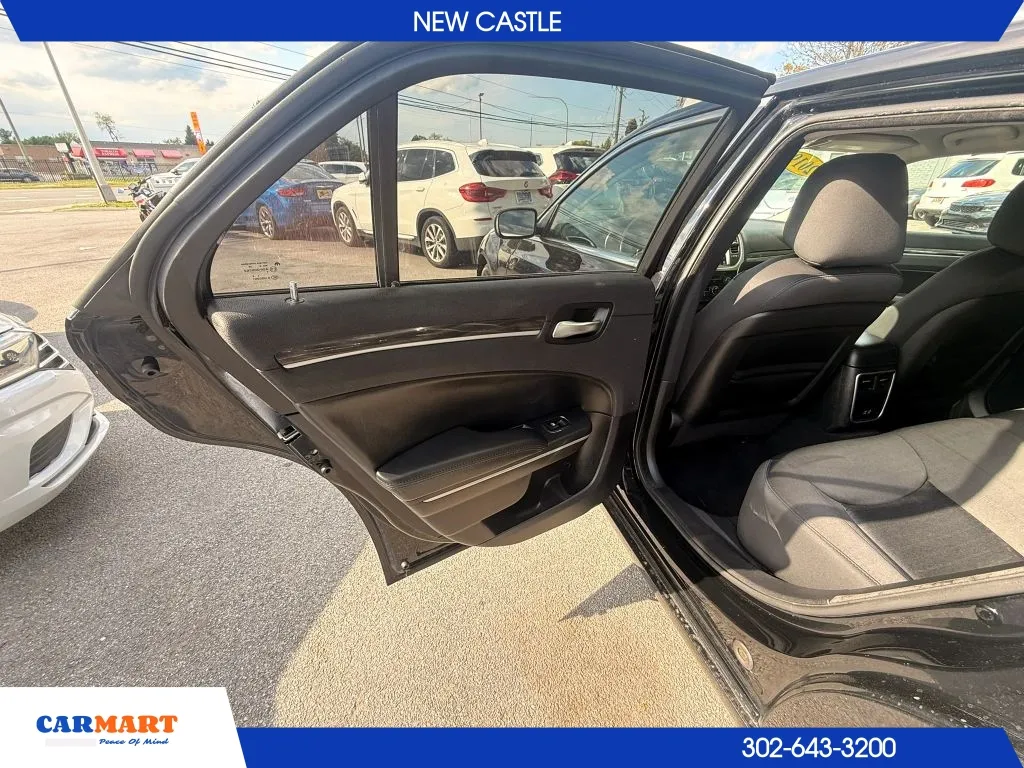 Chrysler 300 photo 33